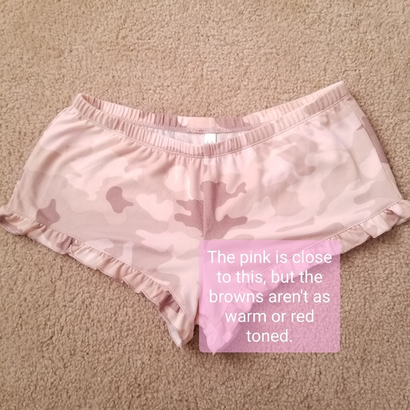 NWOT Pastel Light Pink And Brown Ruffled Camo Soft Pajama Shorts - Picture 8 of 12